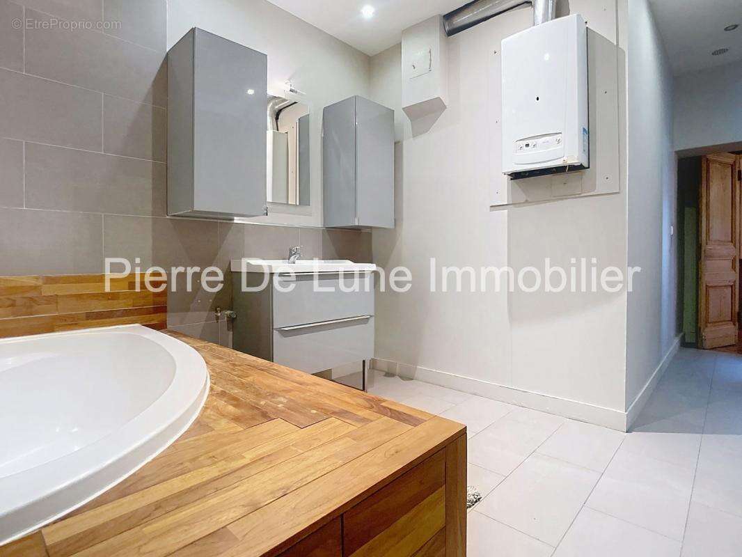 Appartement à LYON-1E