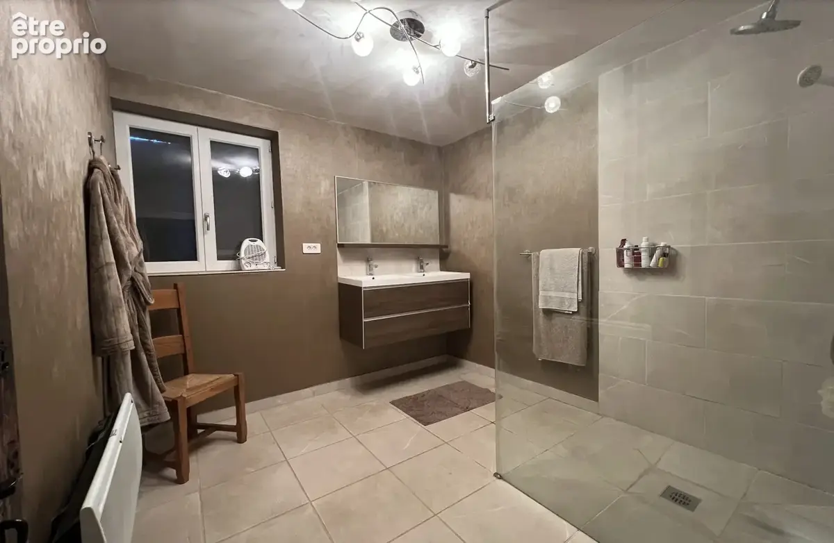 Maison 4 pièces 116 m² à vendre à Alby-Sur-Cheran (74540) - photo 9