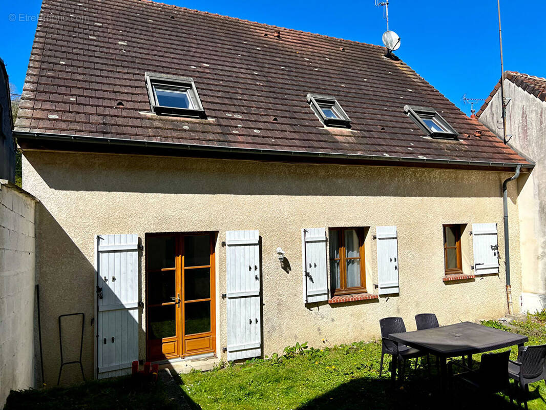 Maison à BEAUVAIS