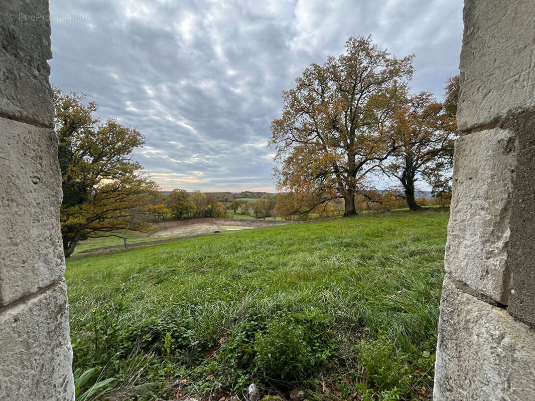Autre à MENETOU-RATEL