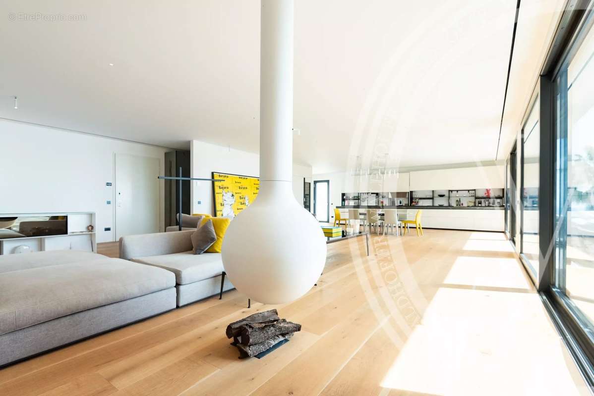 Maison à ROQUEBRUNE-CAP-MARTIN