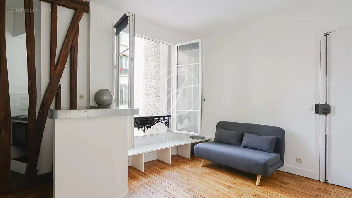 Appartement à PARIS-12E