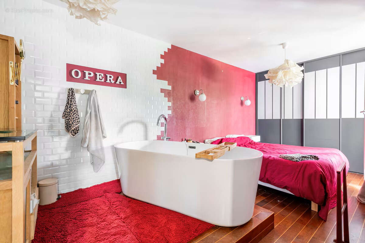 Appartement à POISY