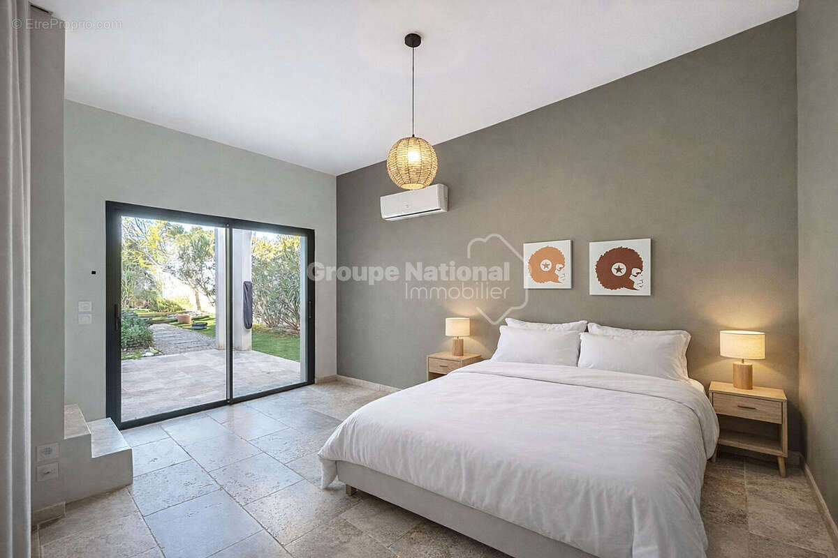 Maison contemporaine de plain-pied 130 m² Jardin & prestations premium Montfavet - photo 8