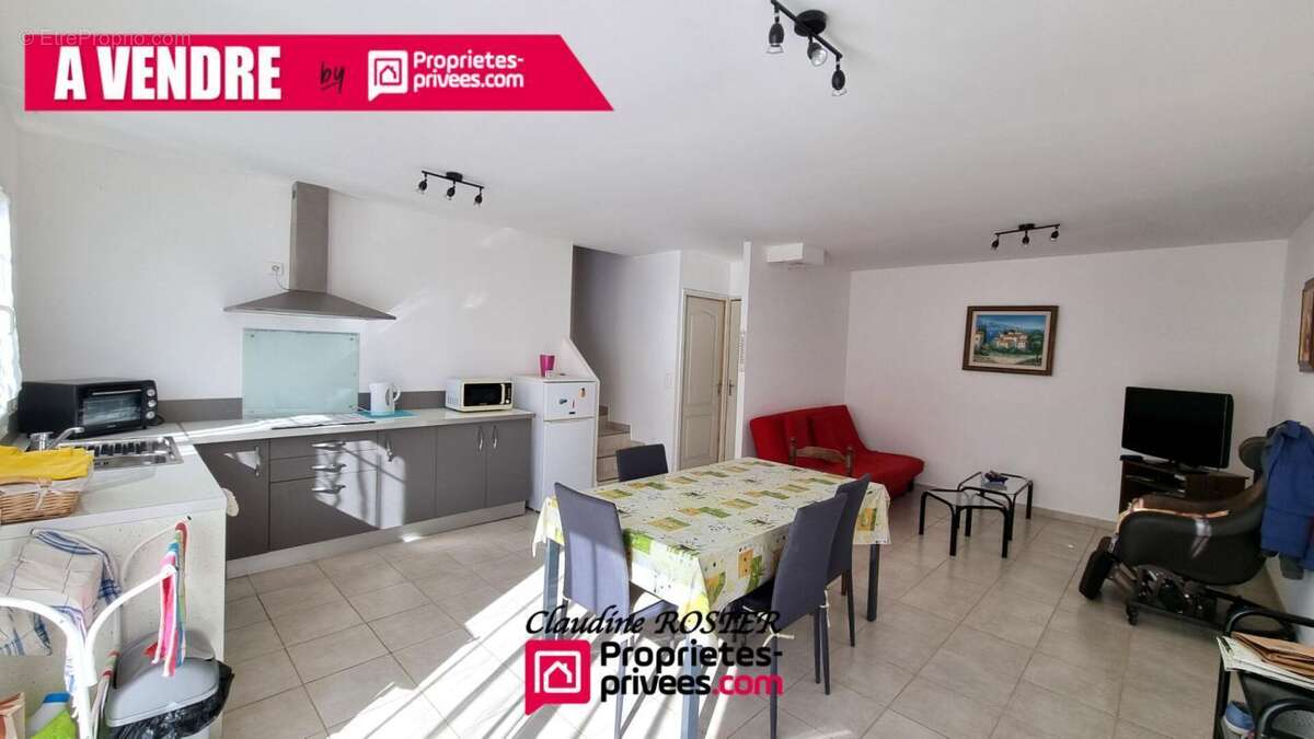 Maison à FORCALQUEIRET