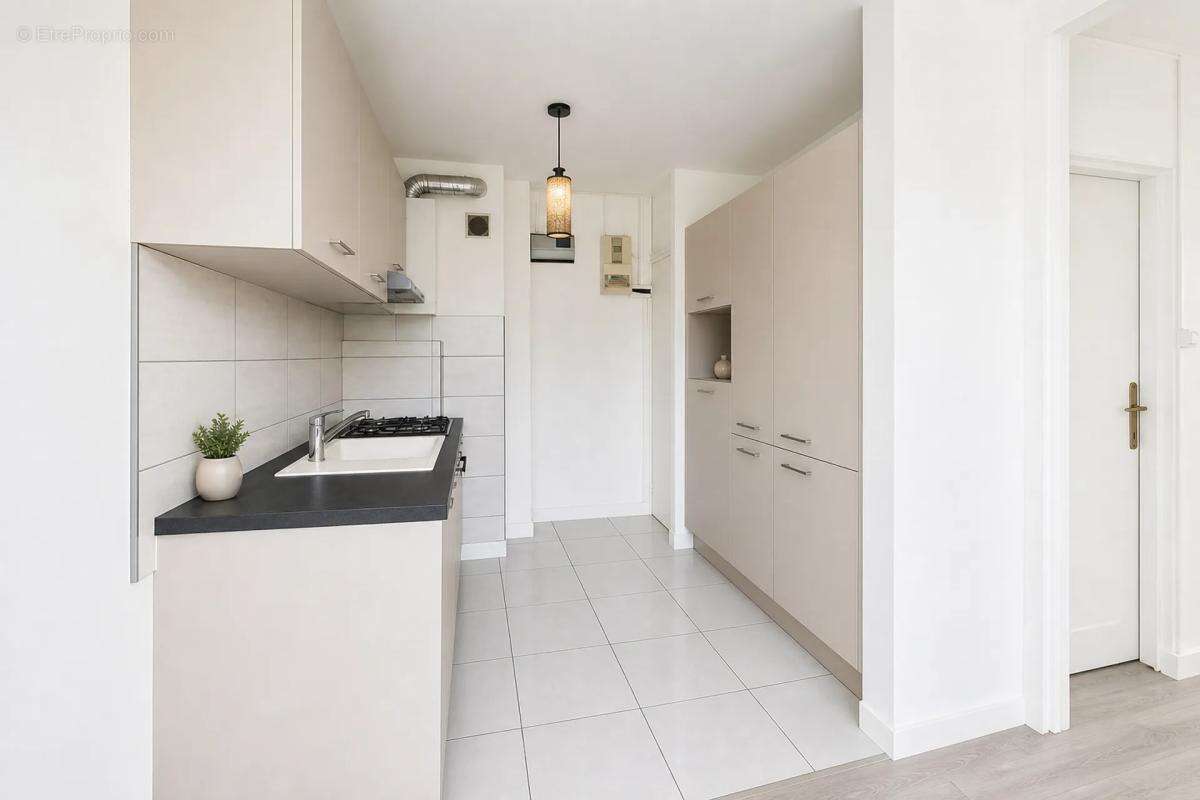 Appartement type F3 avec double séjour - photo 4