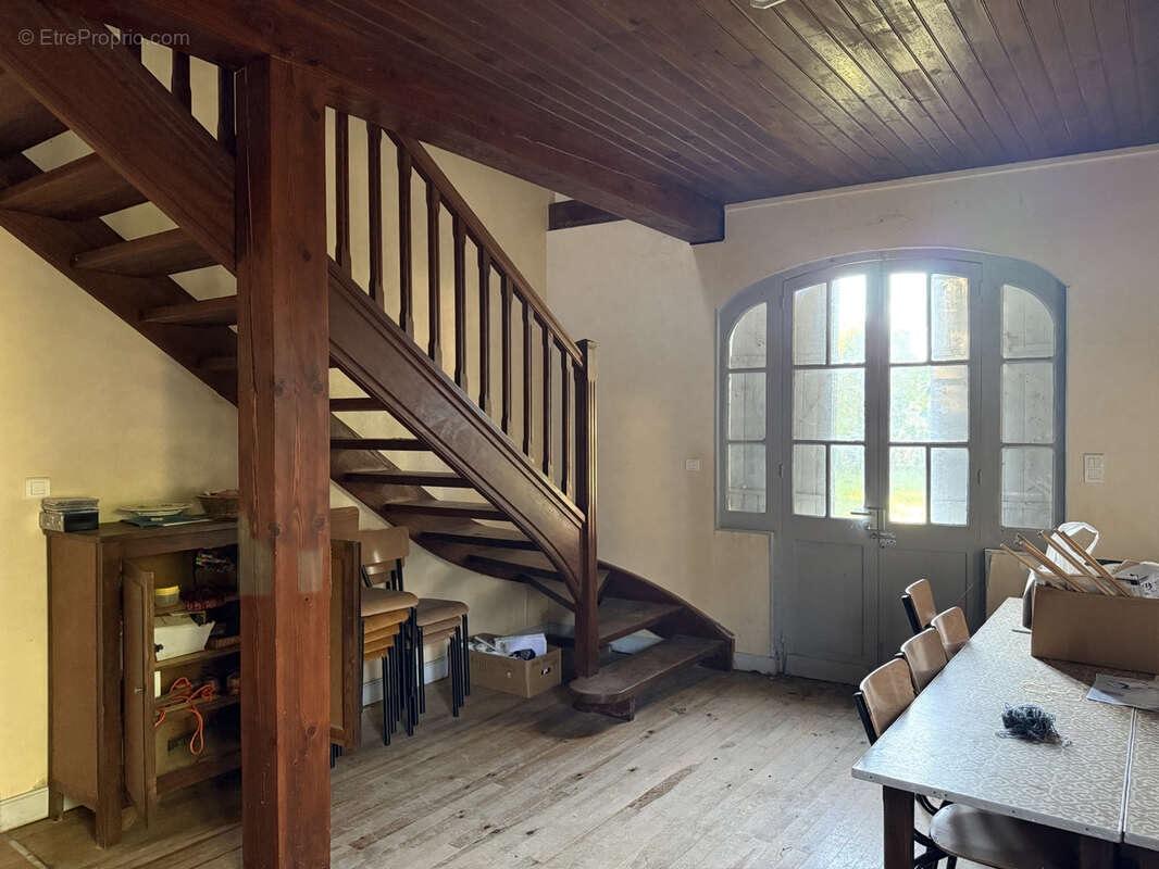 Maison à GONDRIN