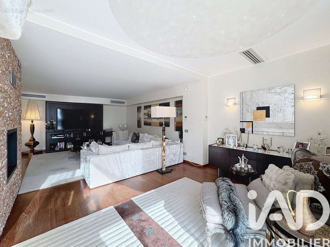 Photo 5 - Maison à ROQUEBRUNE-CAP-MARTIN