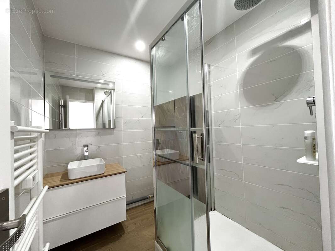 Appartement à CARBON-BLANC