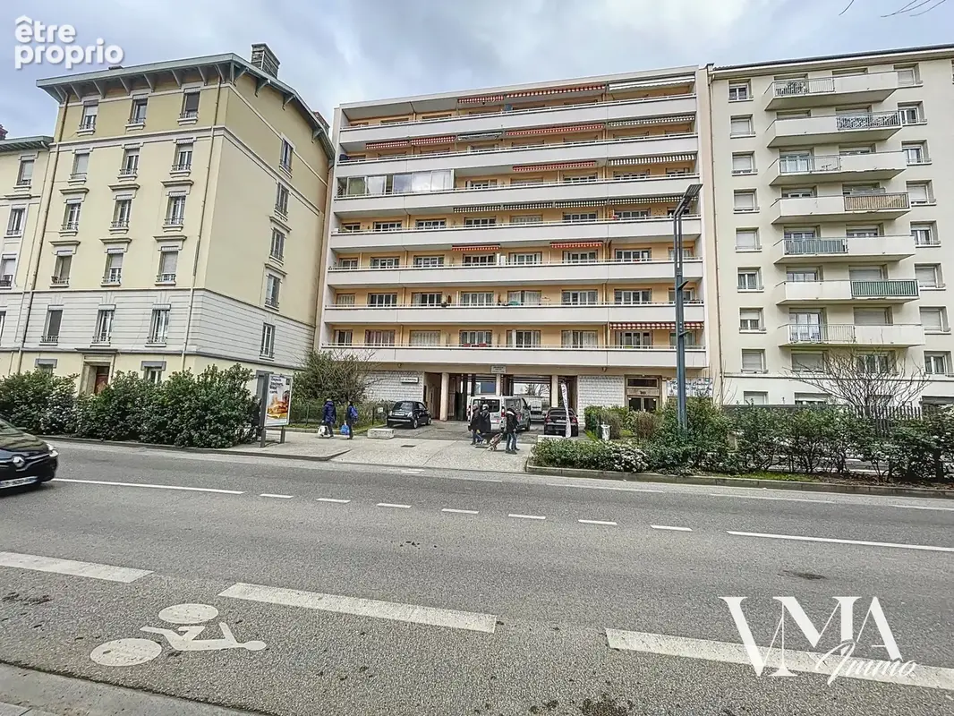 T2 lumineux avec balcon - photo 2