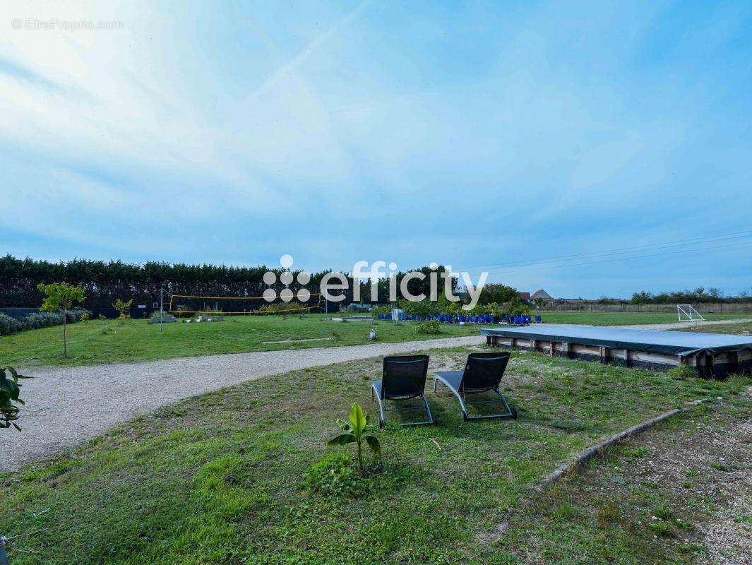 Maison à SAINT-CYR-EN-VAL