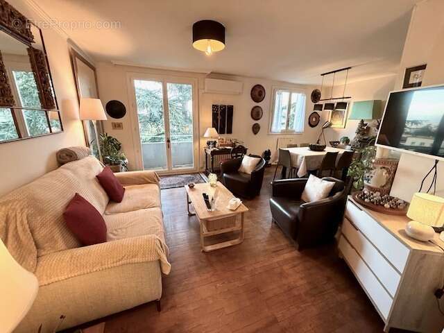 Appartement à ROMANS-SUR-ISERE