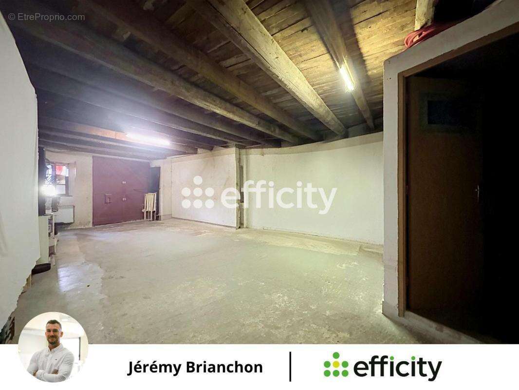 Maison 110 m² à La Bastide-Des-Jourdans  - photo 9