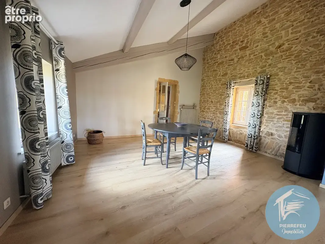 Maison de village + cour, jardin et garage - photo 6