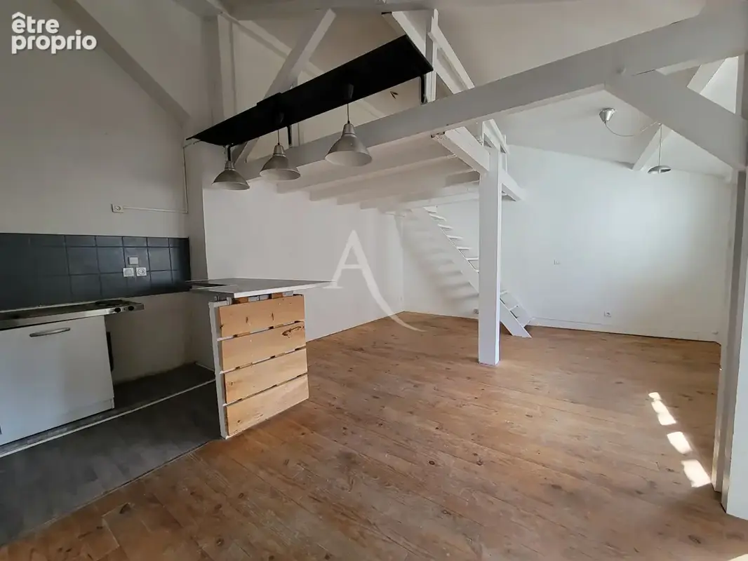 Appartement Pau 1 pièce(s) 33.510 m2 - photo 1