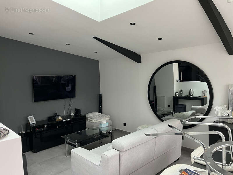 Maison à LES BILLAUX