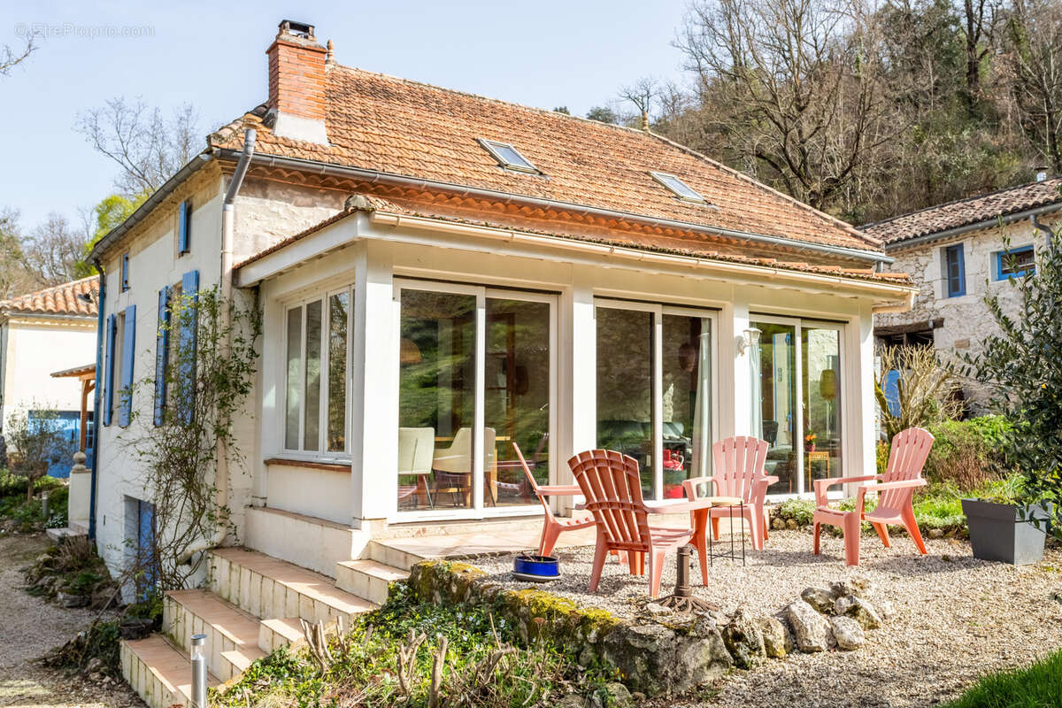 Maison à ROQUECOR