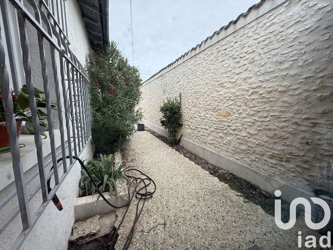 Photo 4 - Maison à COGNAC