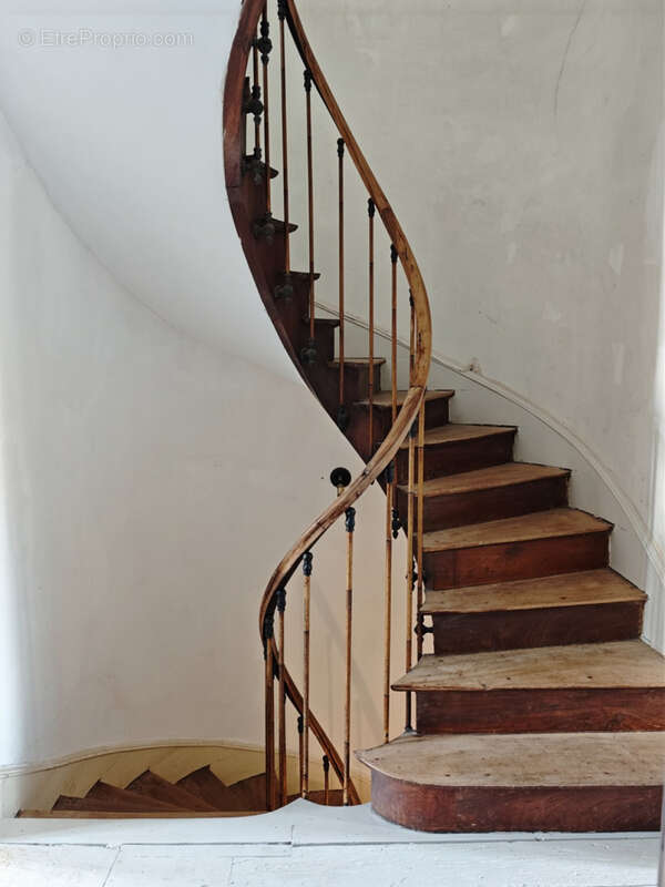 Maison à CHATEAUNEUF-SUR-CHARENTE