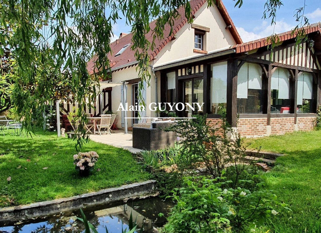 Maison 125 m² à Pont-L'eveque  - photo 1