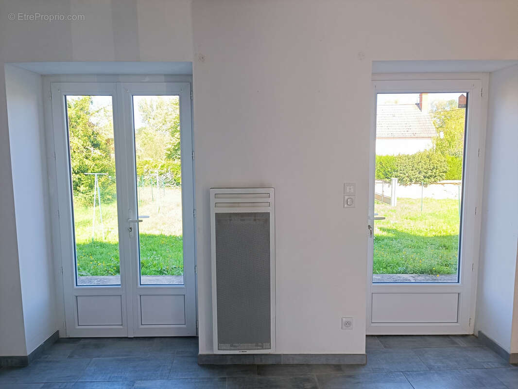 Maison à SANCERGUES