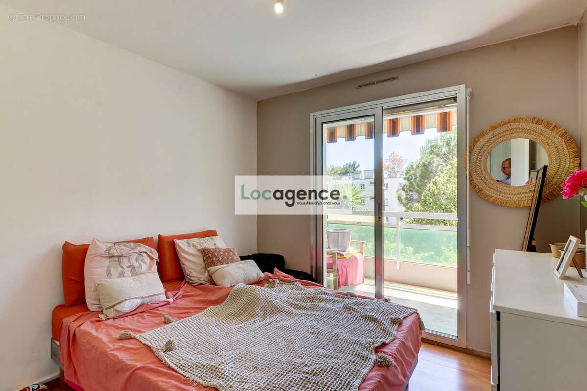 Appartement à MANDELIEU-LA-NAPOULE