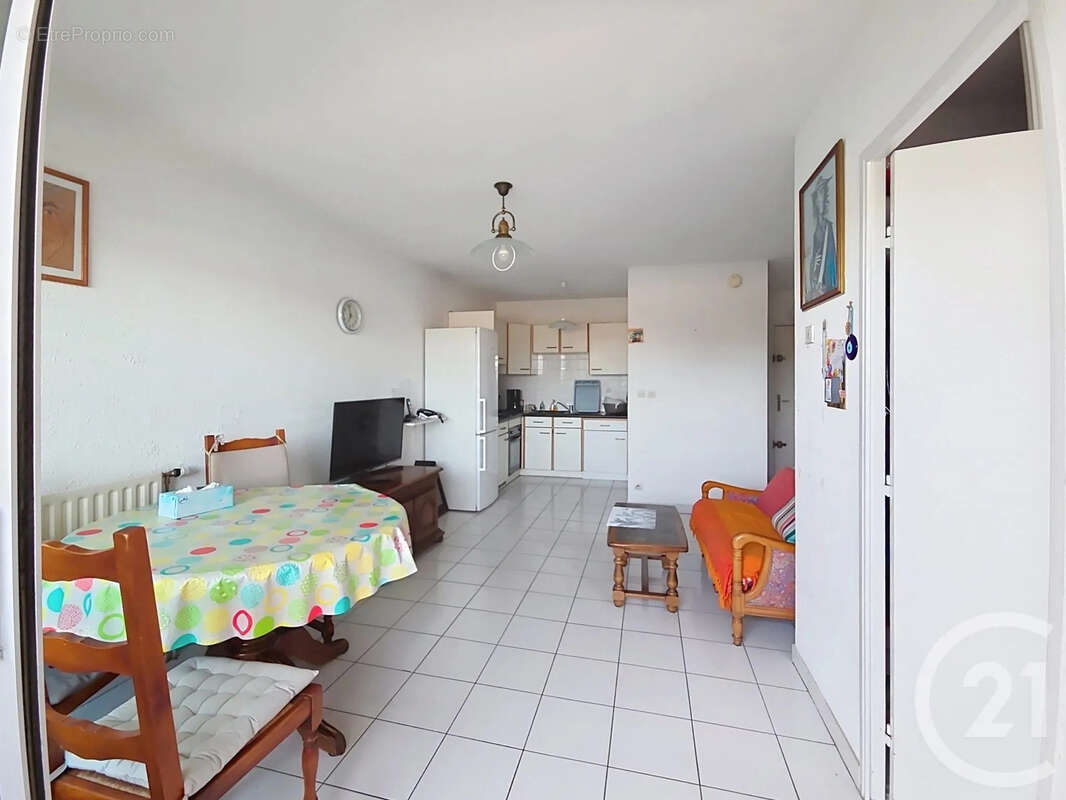 Appartement 63 m² à Sete  - photo 4