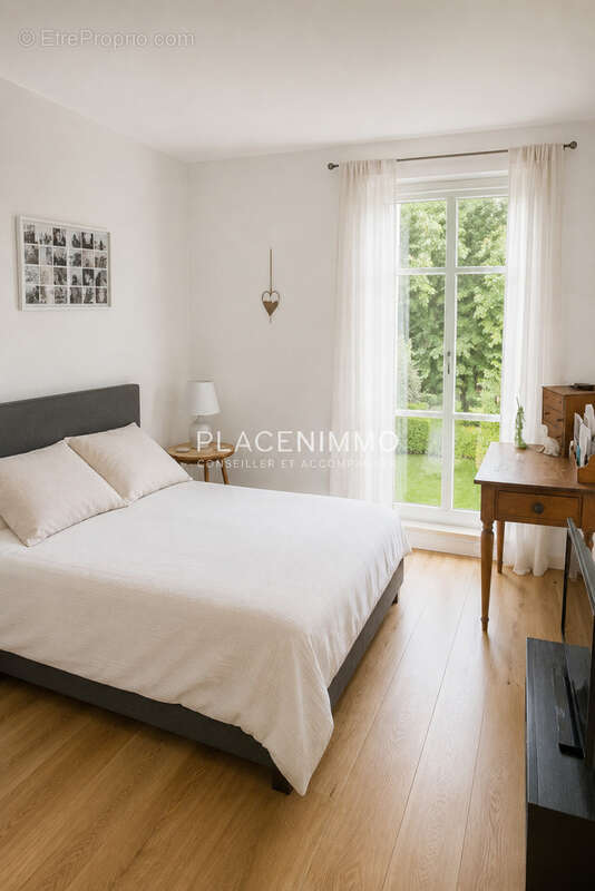 Appartement à CHARBONNIERES-LES-BAINS