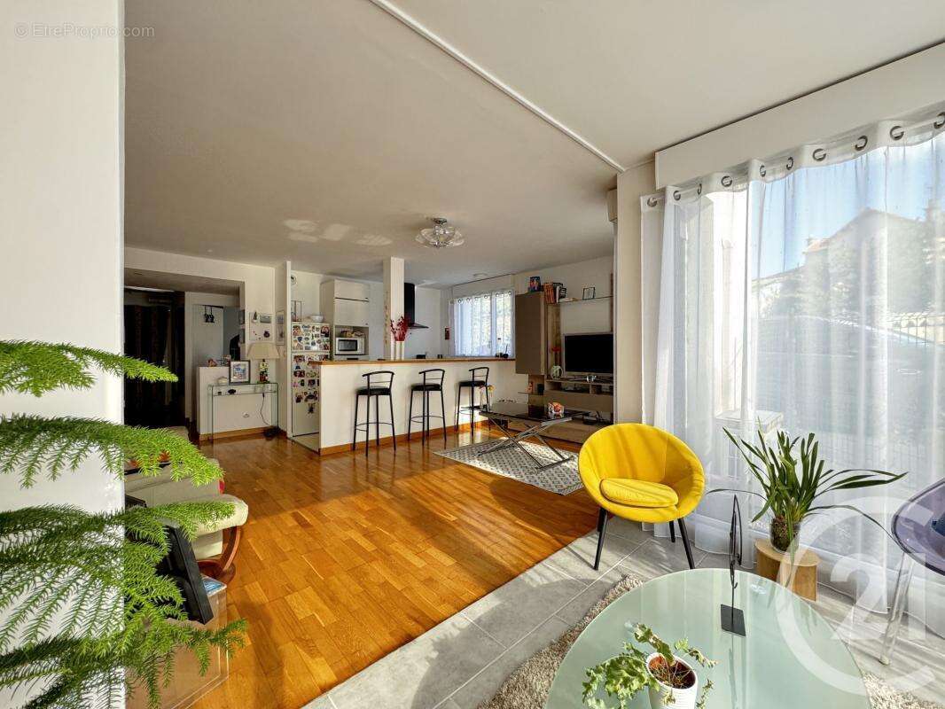 Appartement à MONTREUIL