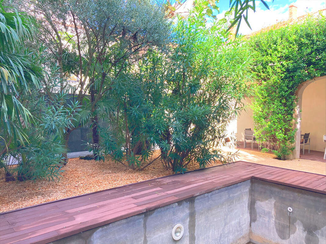 Maison à MONTELIMAR