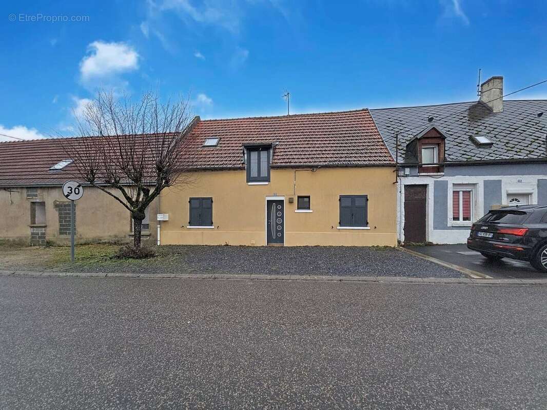 Maison à EPPES