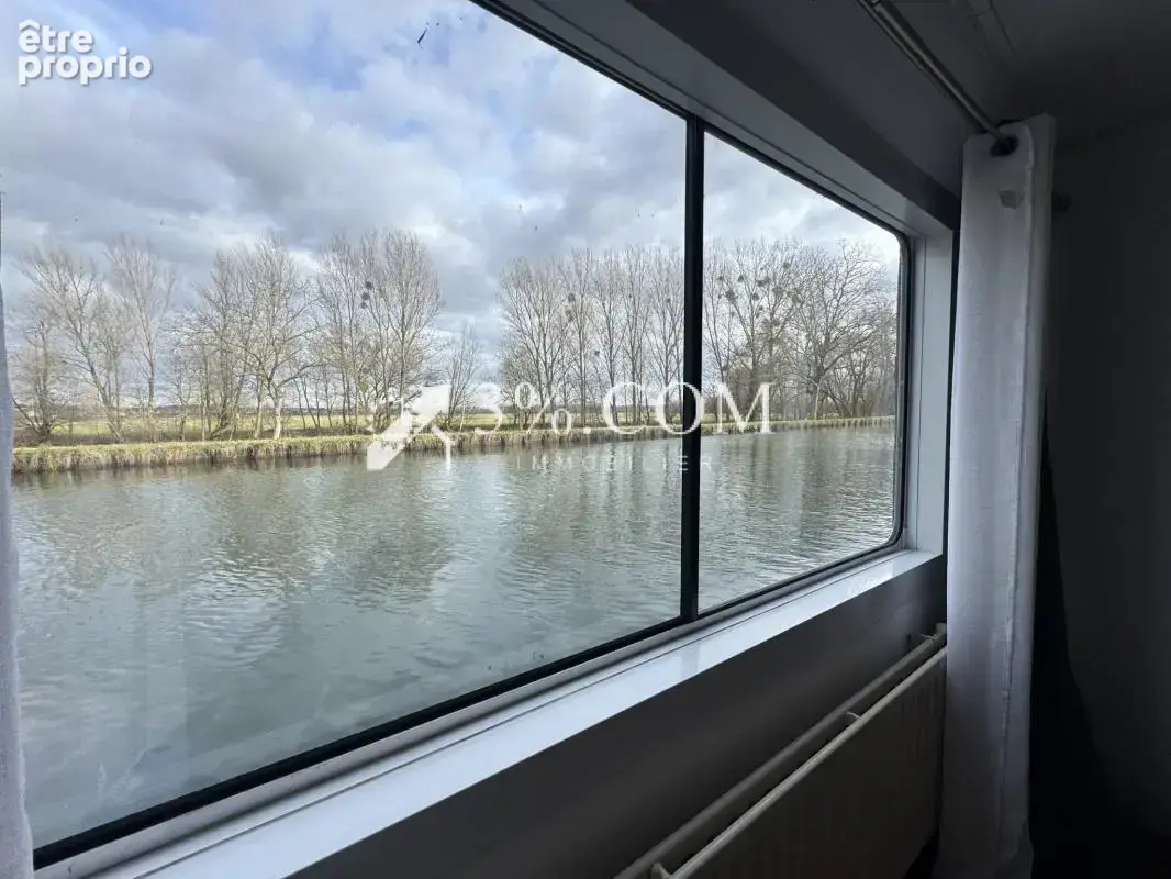 3%COM Très belle péniche avec capitainerie aménagée à Walten - photo 12