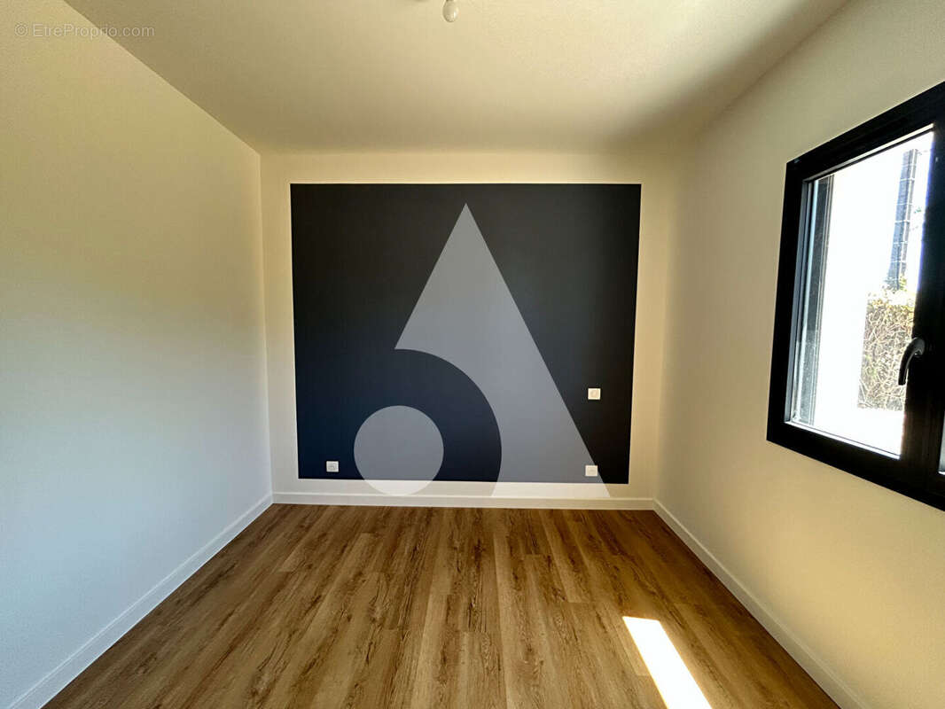 Maison neuve 120 m2 avec piscine - photo 5