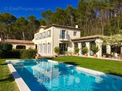 Maison à FAYENCE