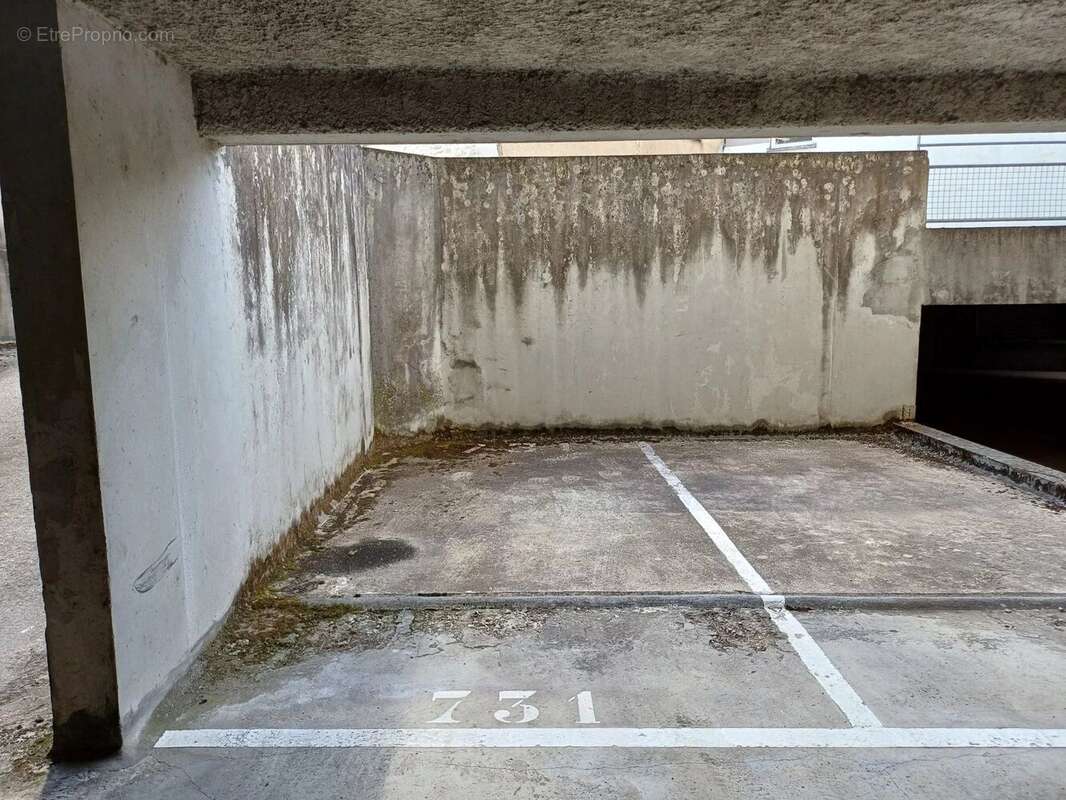 Vente Parking-box Poitiers(86000) 12 000ï¿œ - photo 3