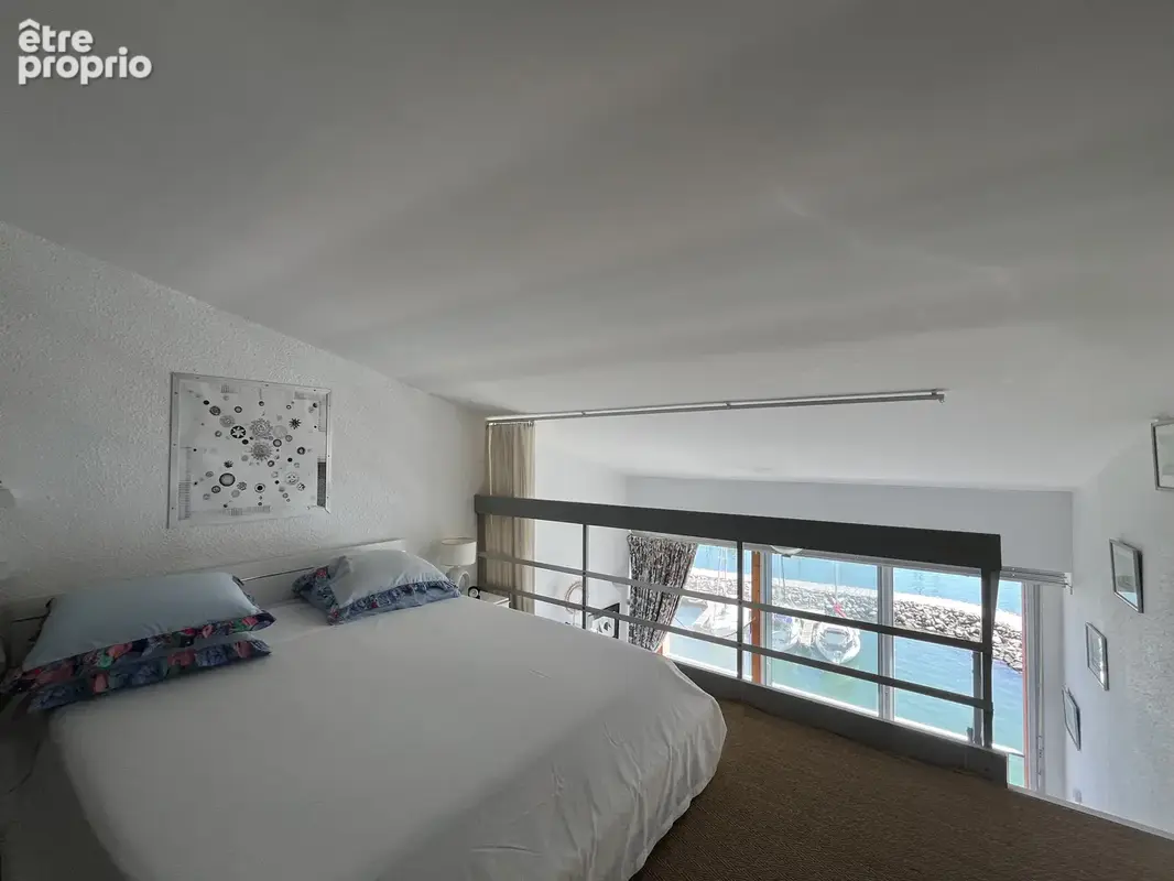 Le cap d'agde - port -appartement t2 avec mezzanine et cabine  vue exceptionnelle sur le por - photo 9