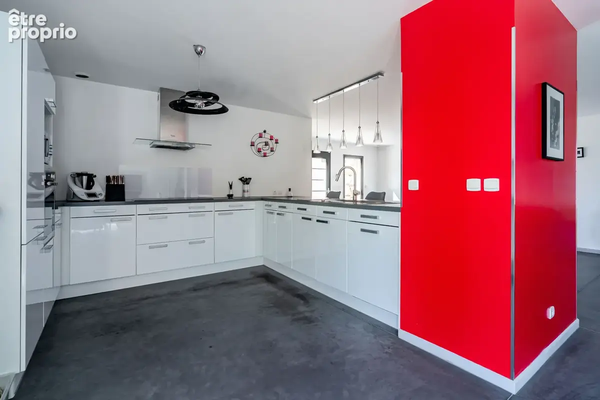 Maison 4 pièces Albigny-sur-Saone  180m2 - photo 4