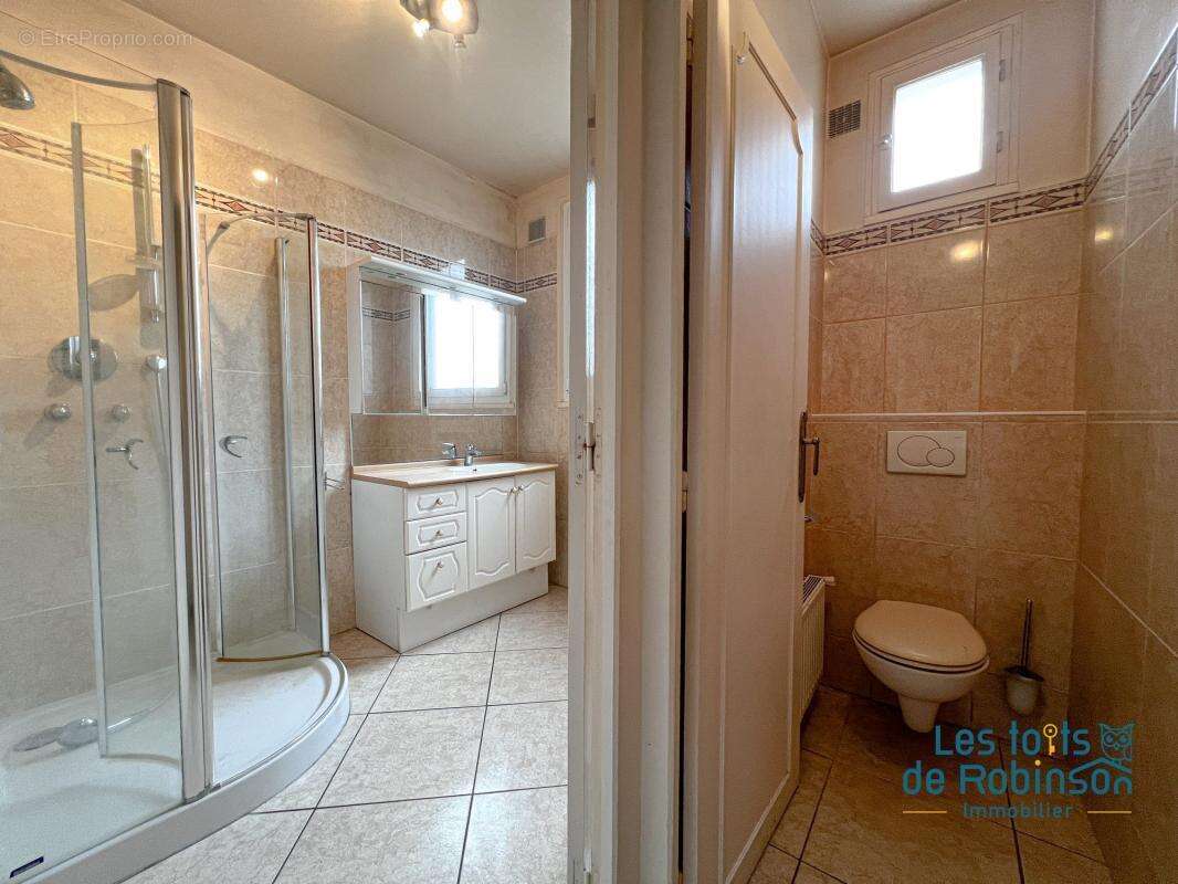 Maison à LE PLESSIS-ROBINSON