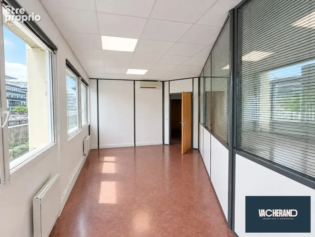 Commerce 129 m² à vendre à Lille (59000) - photo 2