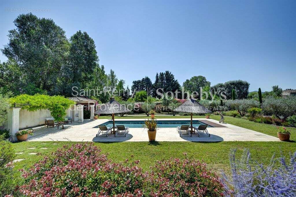 Belle propriété à acquérir à Saint Rémy de Provence, proche du centre - photo 6