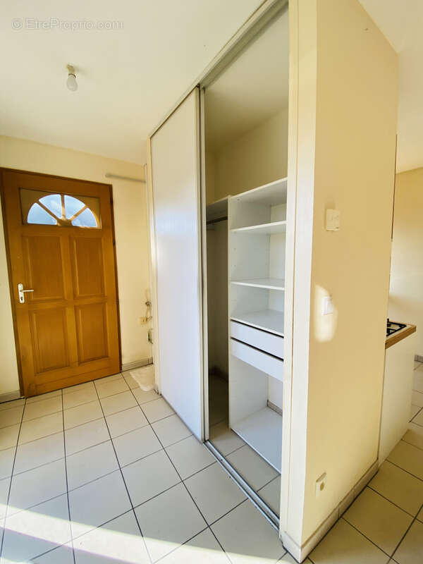 Maison à ENTRE-DEUX-GUIERS