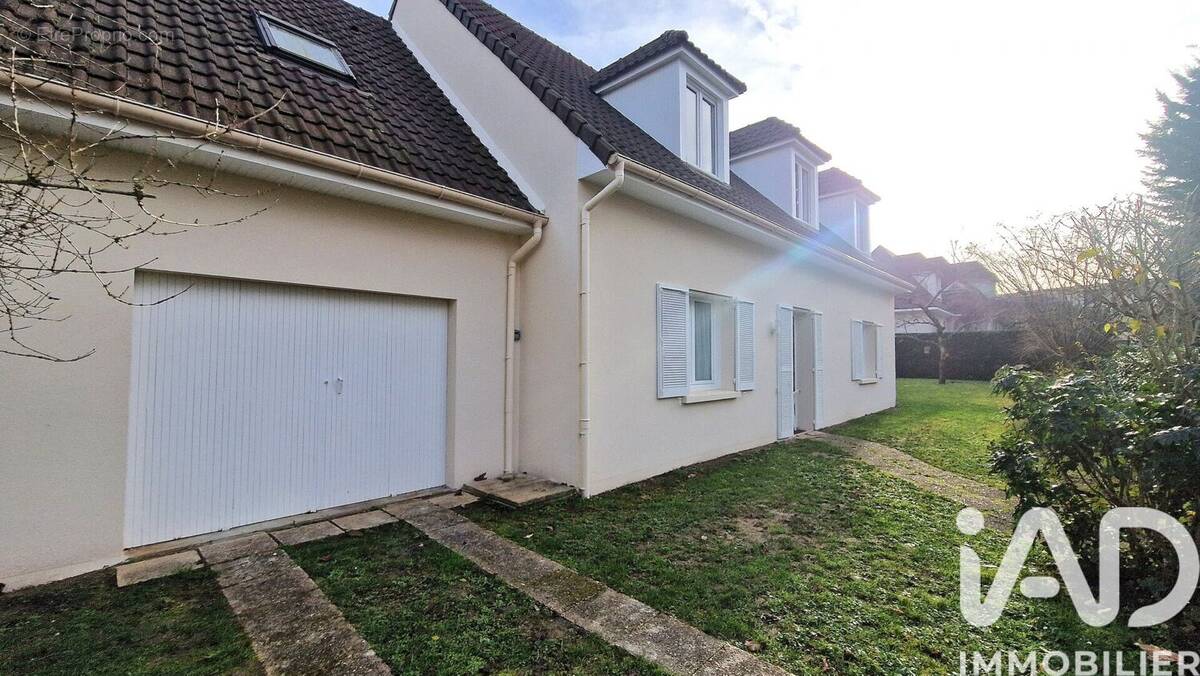 Photo 1 - Maison à MAISONS-LAFFITTE