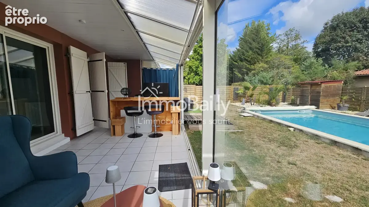  Maison à vendre à Léognan avec piscine et jardin - photo 5