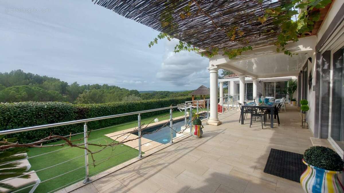 Maison à DRAGUIGNAN