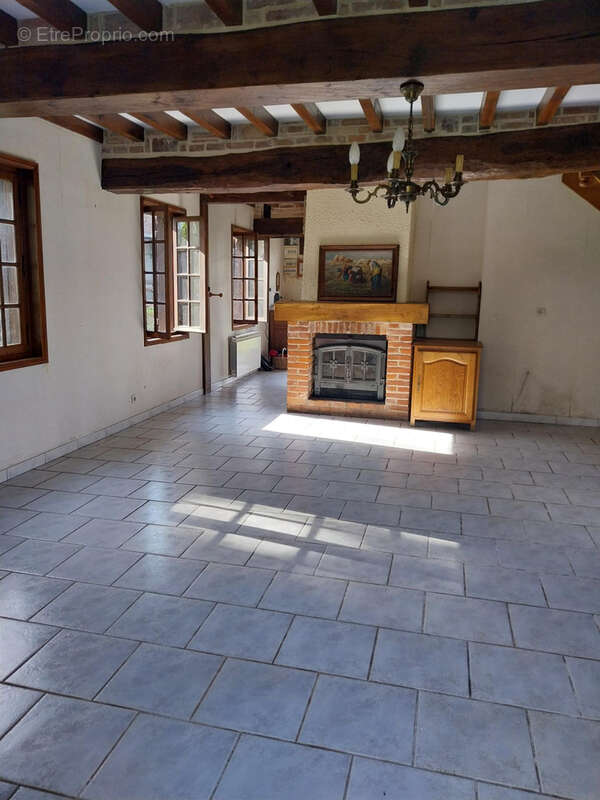 Maison à NEUFCHATEL-EN-BRAY