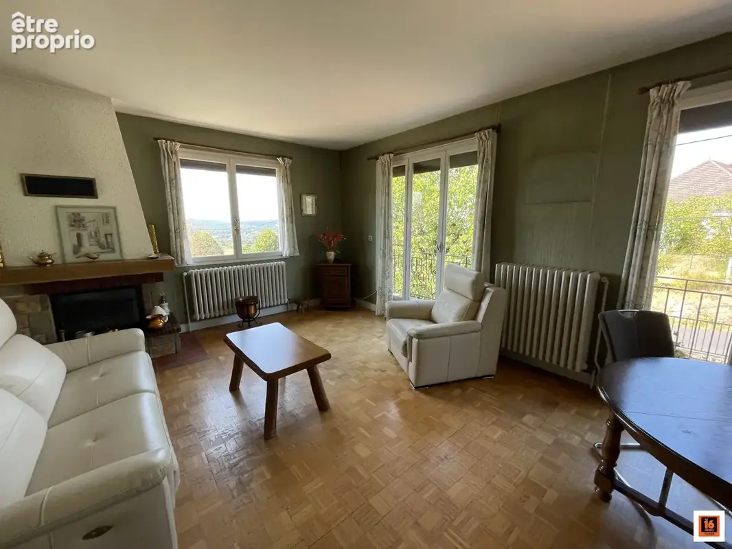 Maison 7 pièces 122 m² à vendre à Thiers (63300) - photo 9