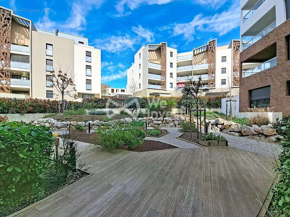 Appartement à SAINT-JEAN-DE-VEDAS