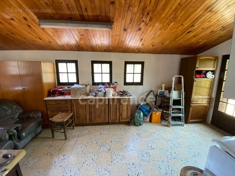 Dpt Gard (30), à vendre Proche Uzès 10mn, maison P4, grand terrain paysagé, piscinable de 1620m2 - photo 12
