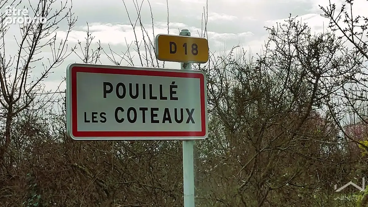 A VENDRE terrain non viabilisé de 952 m2 au calme en impasse dans le bourg de Pouillé les Côteaux - photo 3