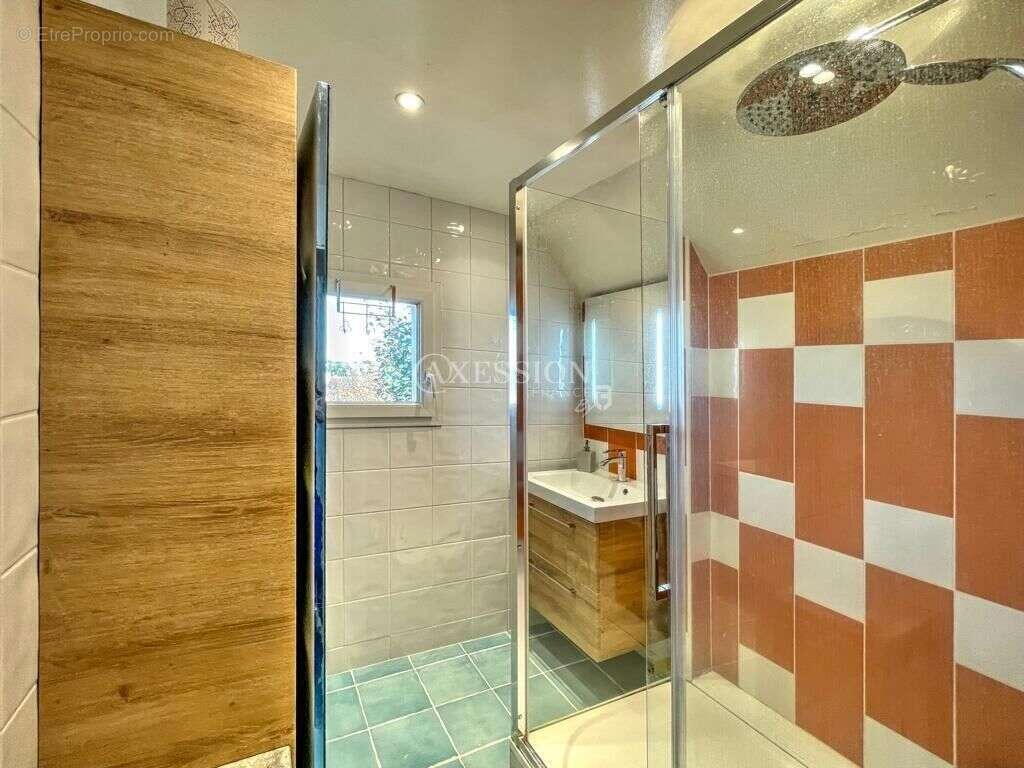 Maison à SUCY-EN-BRIE